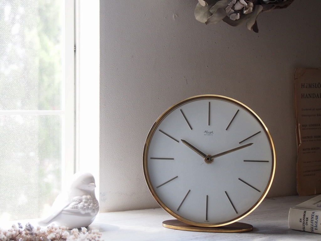 ミッドセンチュリー レトロ KIENZLE 真鍮製の置き時計 - a n t e n n a