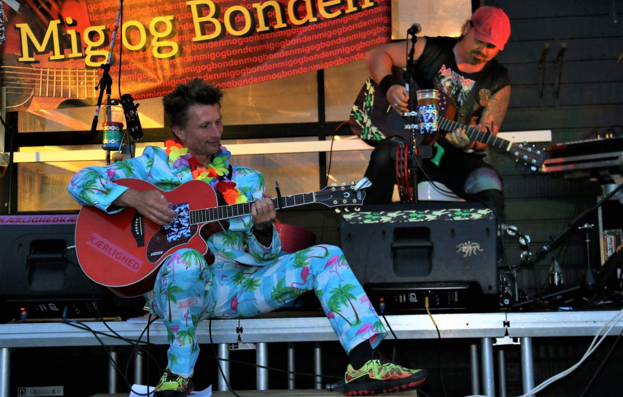 mig og bonden musik band